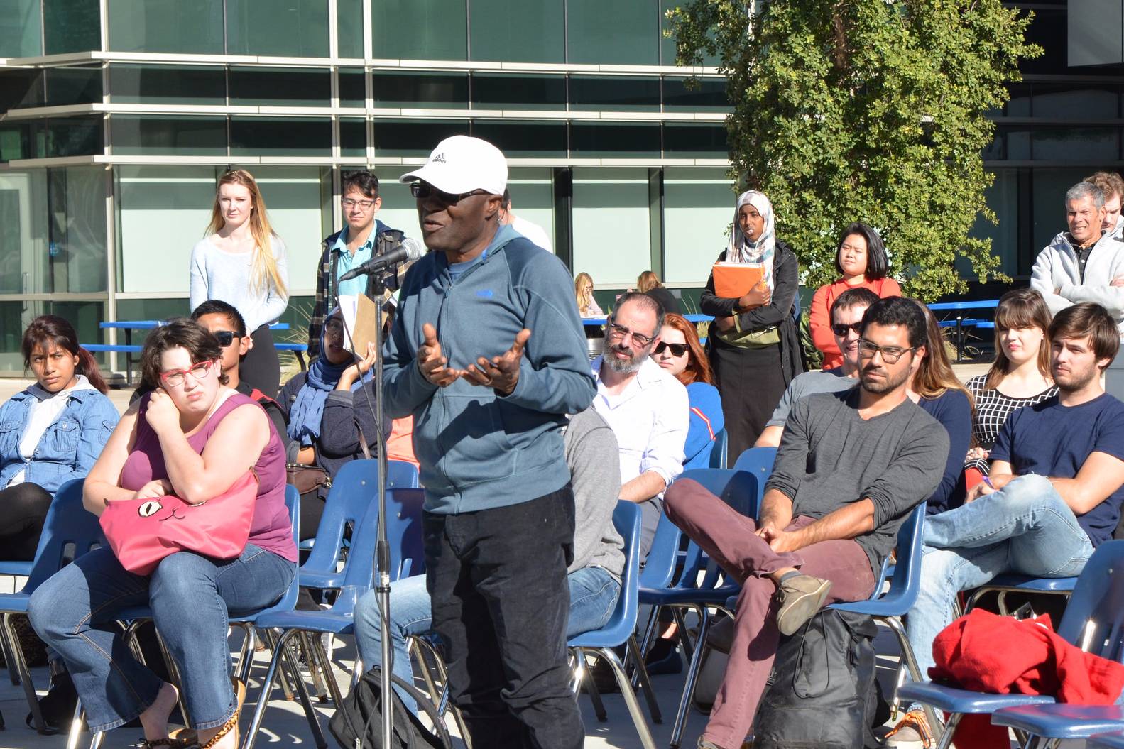 As a way to ease political tensions post-election, San Diego Mesa College faculty, staff and students participated in a Teach-in event in front of the LRC on Wednesday, Nov. 30. 